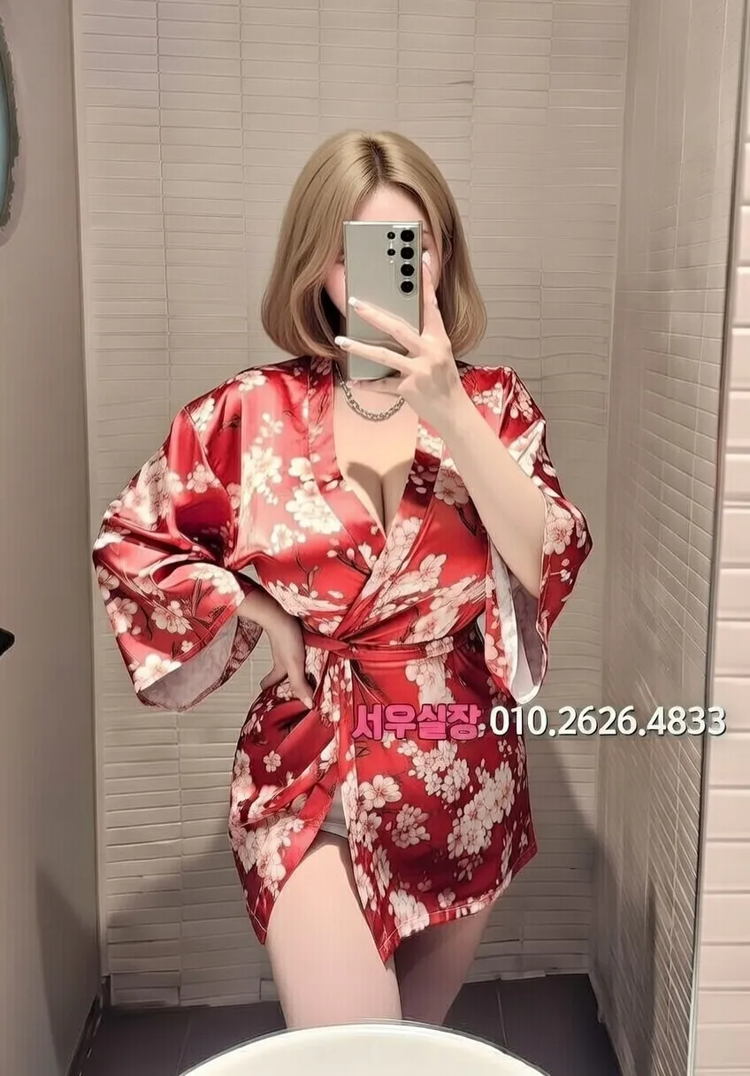 관악 다국적노래방 프리미엄 라인업 18번 프로필